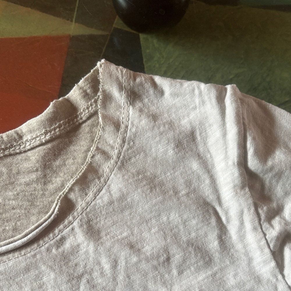 Stylish Beige Graphic Long Sleeve Top - Picture 4 of 5